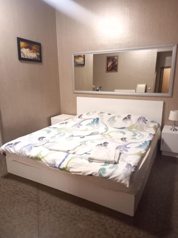 Hotel 6 Old ティビリシ エクステリア 写真
