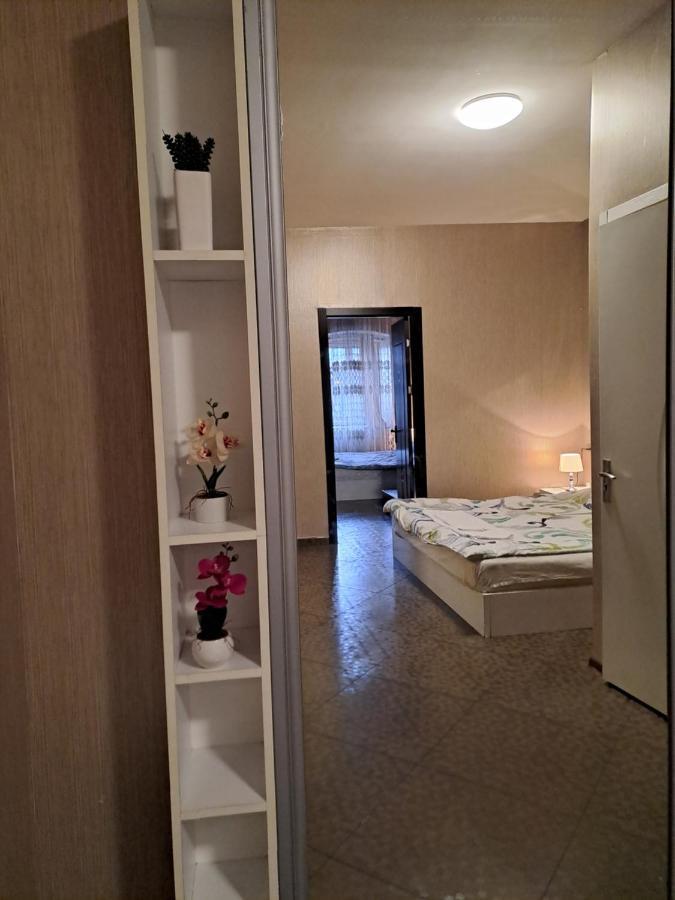 Hotel 6 Old ティビリシ エクステリア 写真